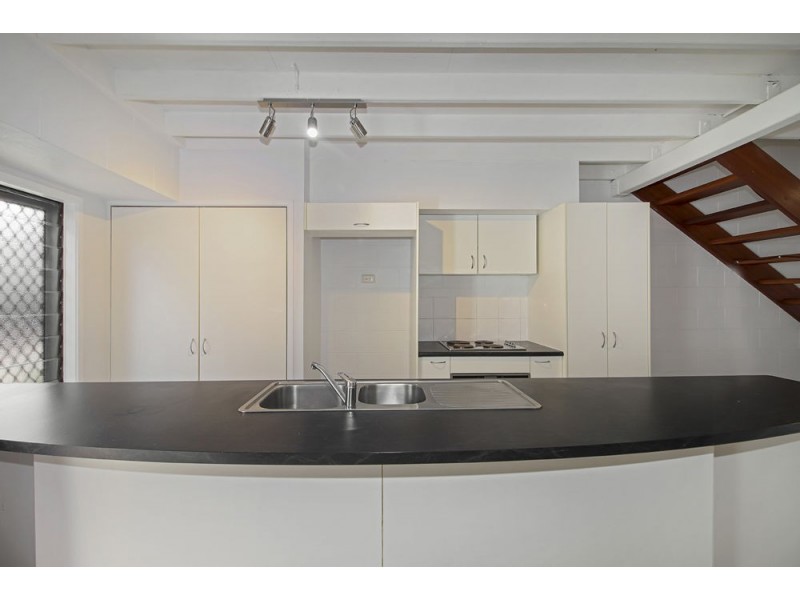 4/10 Maytown Close, Manoora QLD 4870