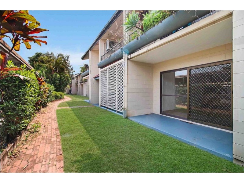 9/439-443 Severin Street, Manunda QLD 4870