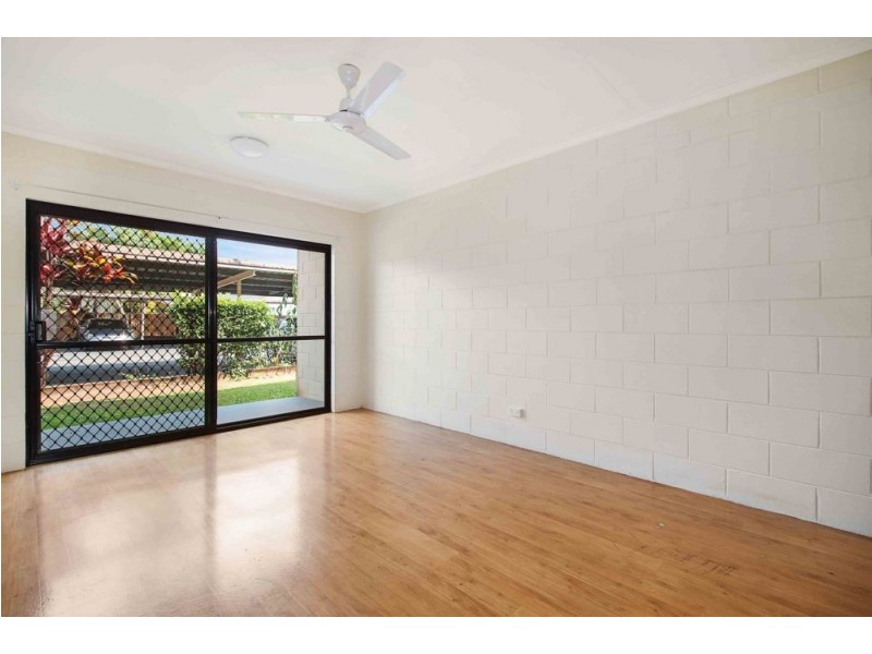 9/439-443 Severin Street, Manunda QLD 4870