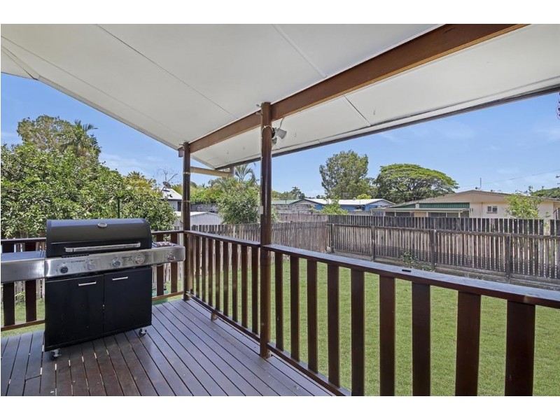 8 Thomson Street, Earlville QLD 4870