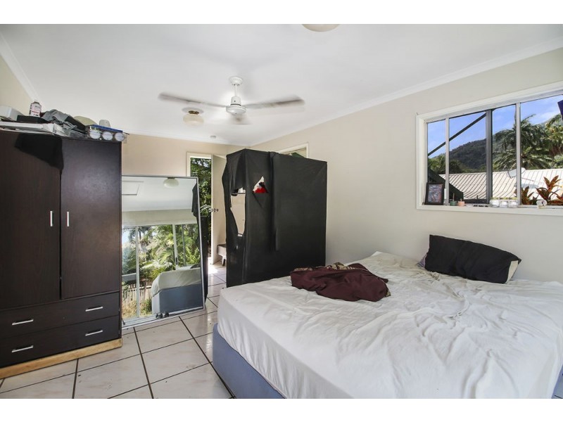 10 Jade Crescent, Caravonica QLD 4878