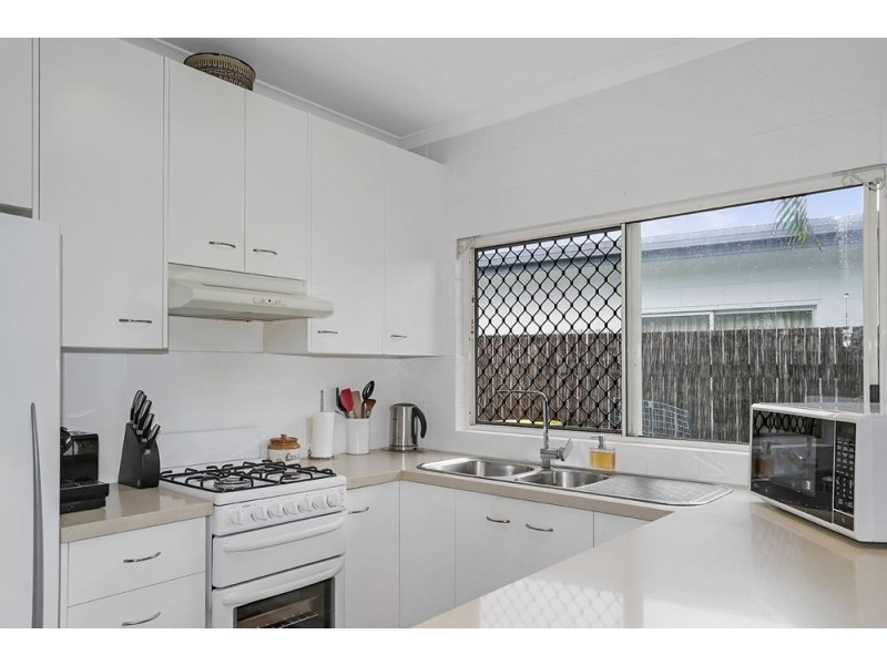 82/2-6 Lake Placid Road, Caravonica QLD 4878