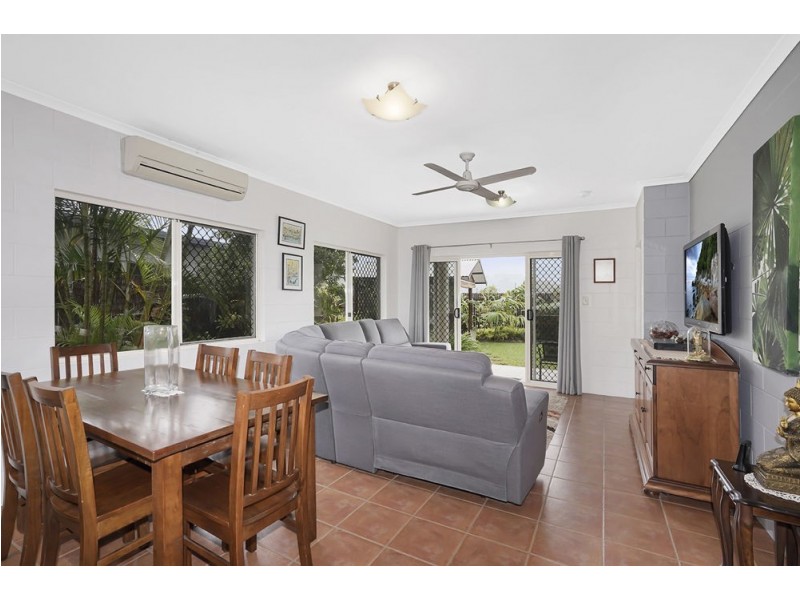 82/2-6 Lake Placid Road, Caravonica QLD 4878