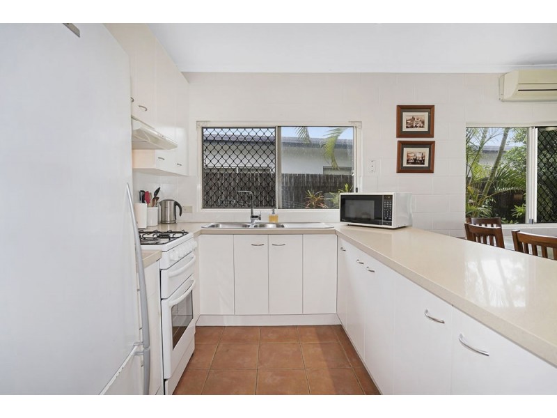 82/2-6 Lake Placid Road, Caravonica QLD 4878