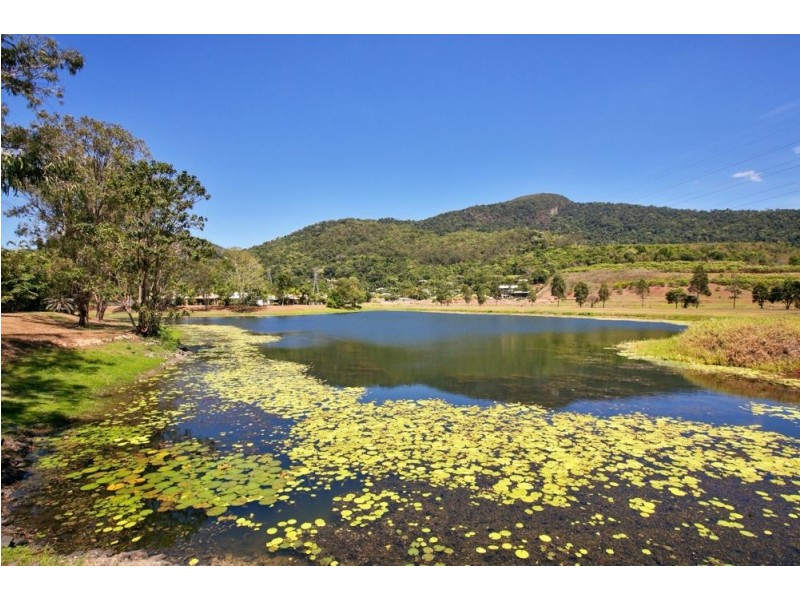 82/2-6 Lake Placid Road, Caravonica QLD 4878
