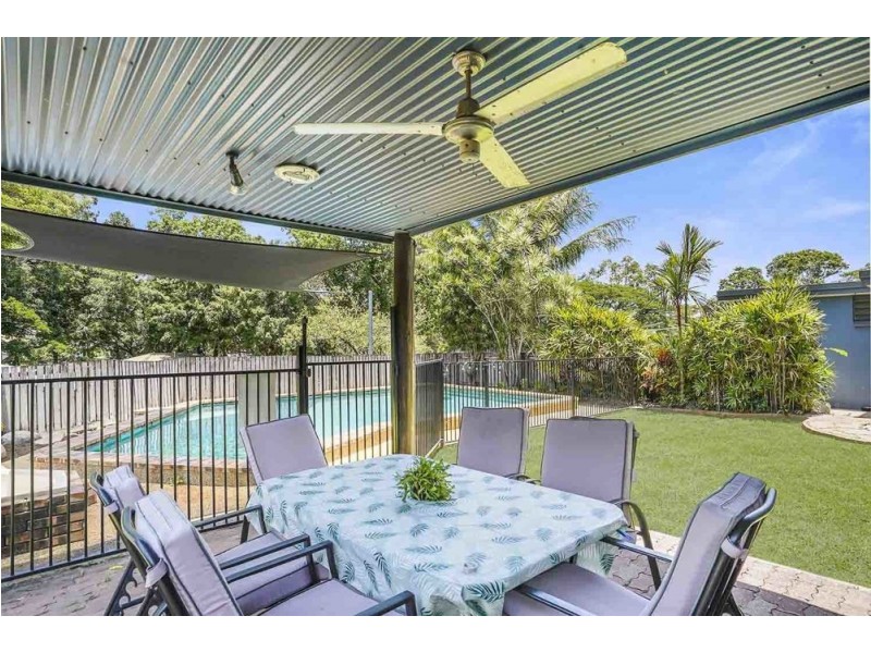 26 Park Street, Bayview Heights QLD 4868