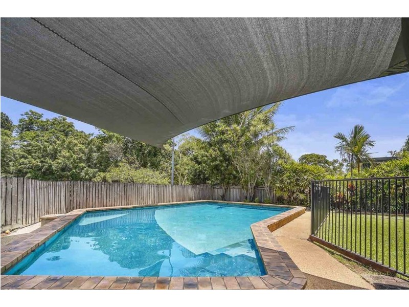 26 Park Street, Bayview Heights QLD 4868