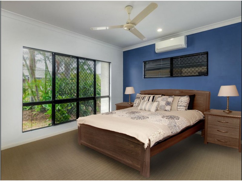 6 Liontown Way, Trinity Park QLD 4879