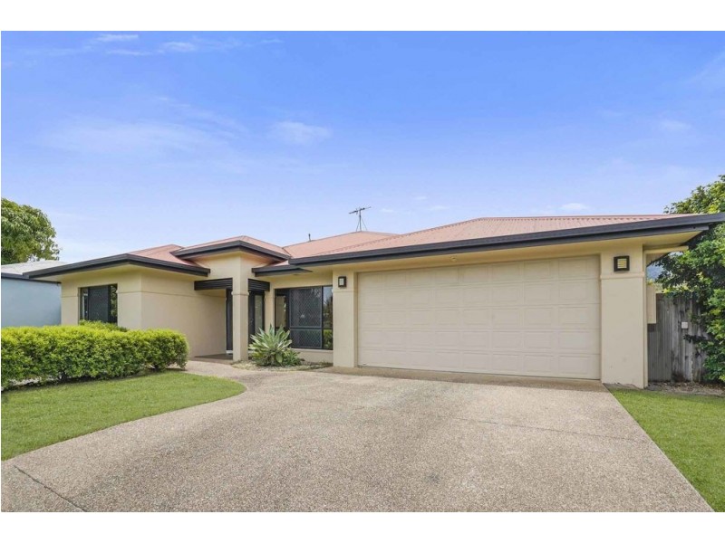 19 Pollock Close, Bentley Park QLD 4869