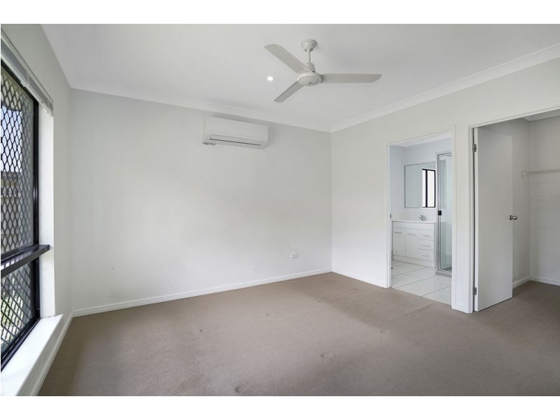 24 Ainscow Drive, Bentley Park QLD 4869