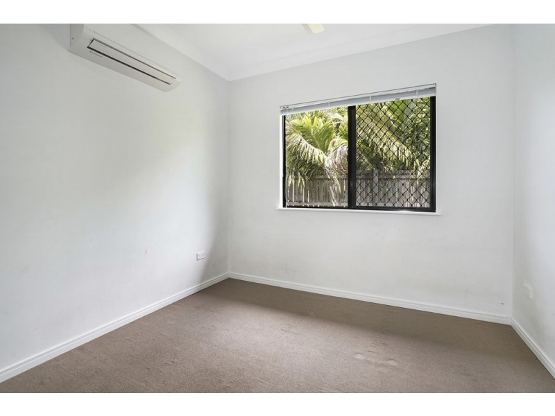 24 Ainscow Drive, Bentley Park QLD 4869