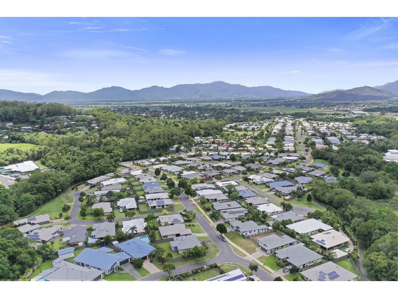 24 Ainscow Drive, Bentley Park QLD 4869