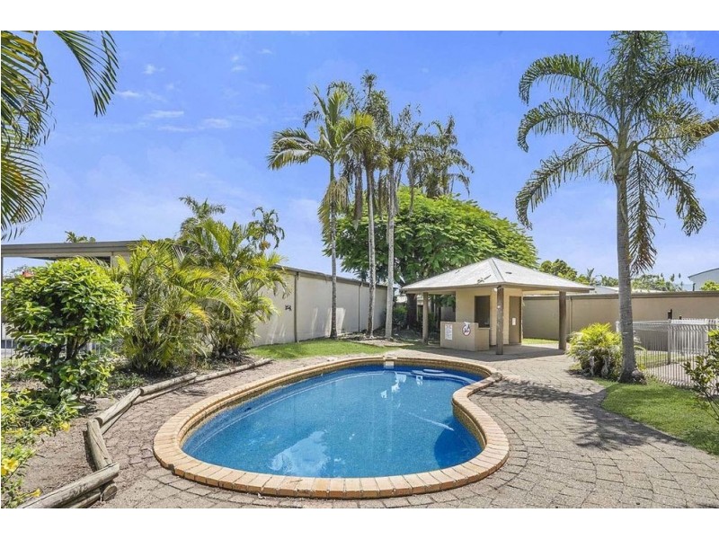 26/7-9 Charlotte Close, Woree QLD 4868