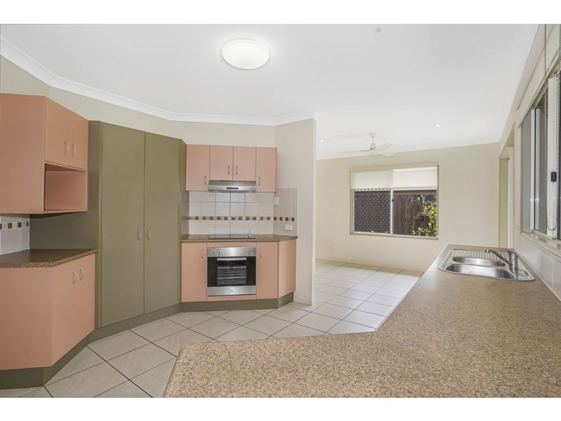 39 Fitzmaurice Drive, Bentley Park QLD 4869