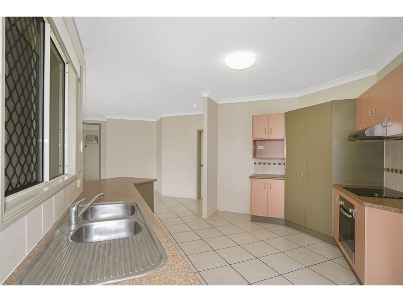 39 Fitzmaurice Drive, Bentley Park QLD 4869