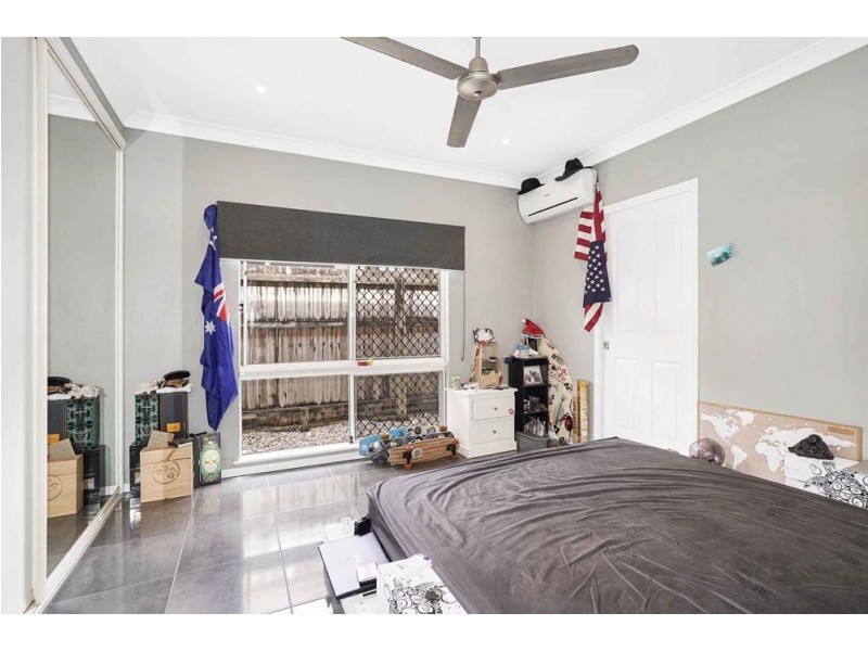 97 Cedar Road, Palm Cove QLD 4879