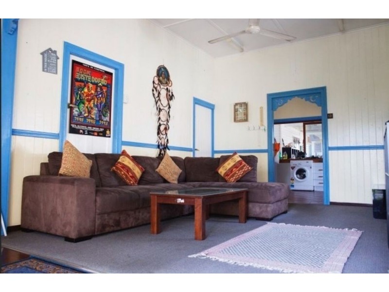 19 Victoria Street, Parramatta Park QLD 4870