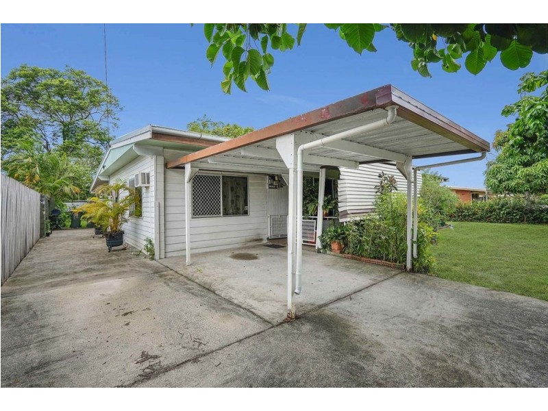 128-130 English Street, Manunda QLD 4870