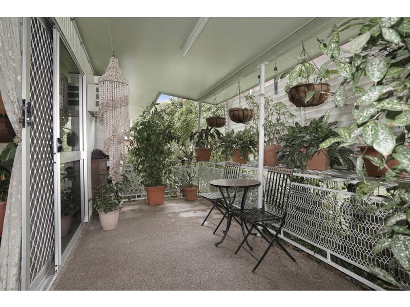 128-130 English Street, Manunda QLD 4870