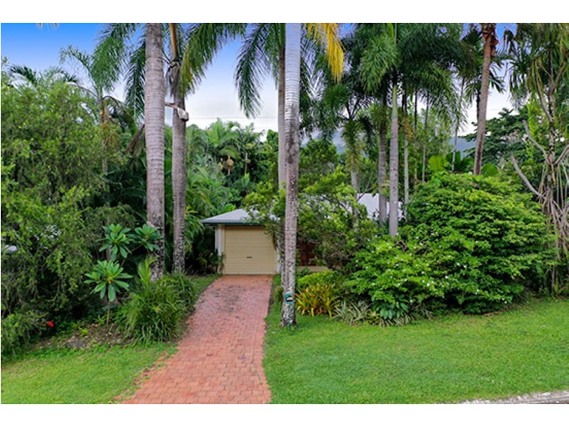 13 Baway Close, Caravonica QLD 4878