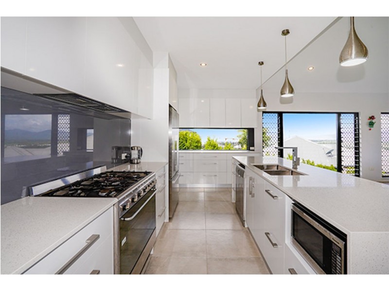 49 Mayflower Street, Mount Sheridan QLD 4868