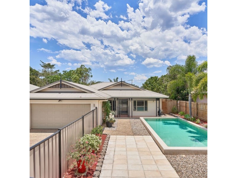 25 Fitzmaurice Drive, Bentley Park QLD 4869