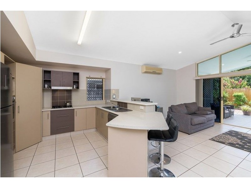 25 Fitzmaurice Drive, Bentley Park QLD 4869