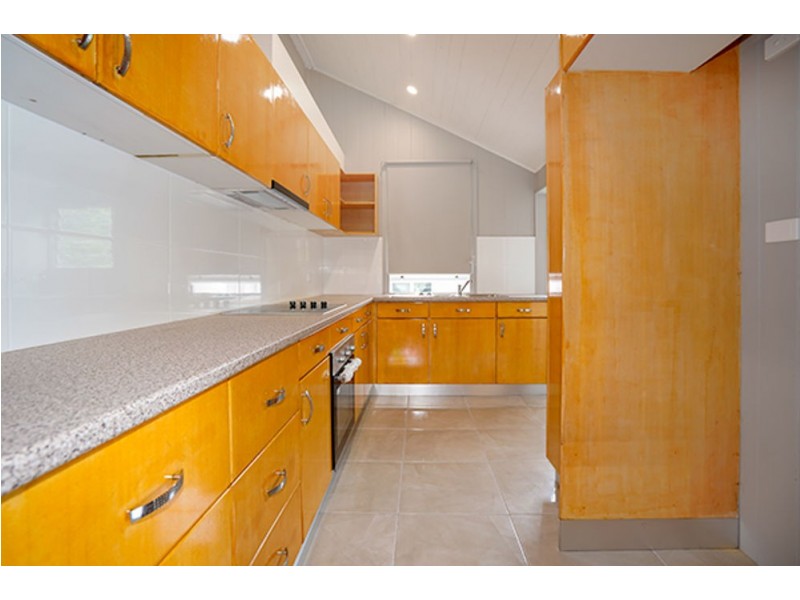 9 Maranoa Street, Parramatta Park QLD 4870