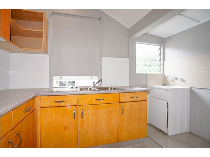 9 Maranoa Street, Parramatta Park QLD 4870