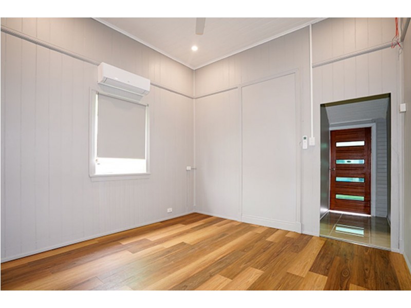 9 Maranoa Street, Parramatta Park QLD 4870