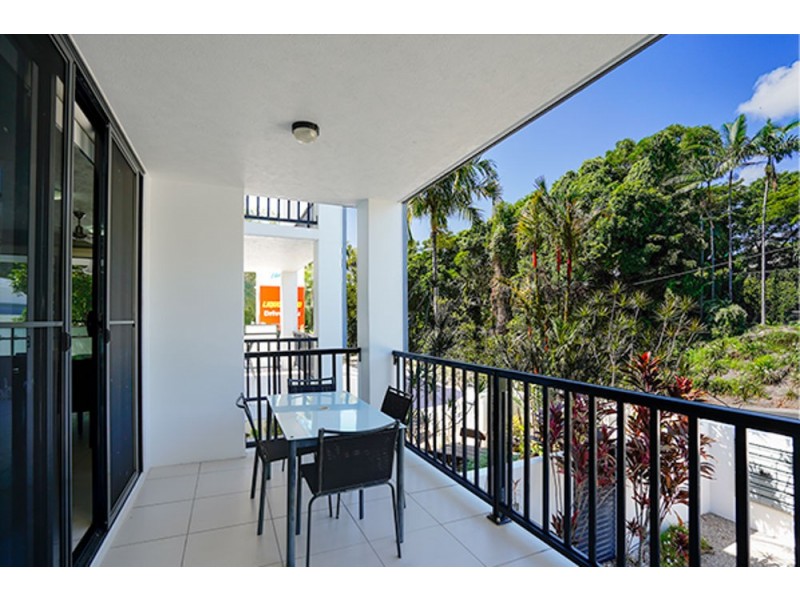 102/26 Veivers Street, Palm Cove QLD 4879