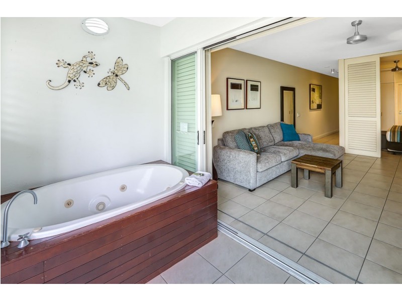 97/123-127 Williams Esplanade, Palm Cove QLD 4879