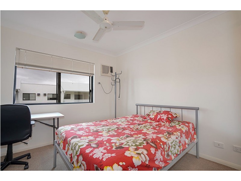 20/44-50 Pease Street, Manoora QLD 4870