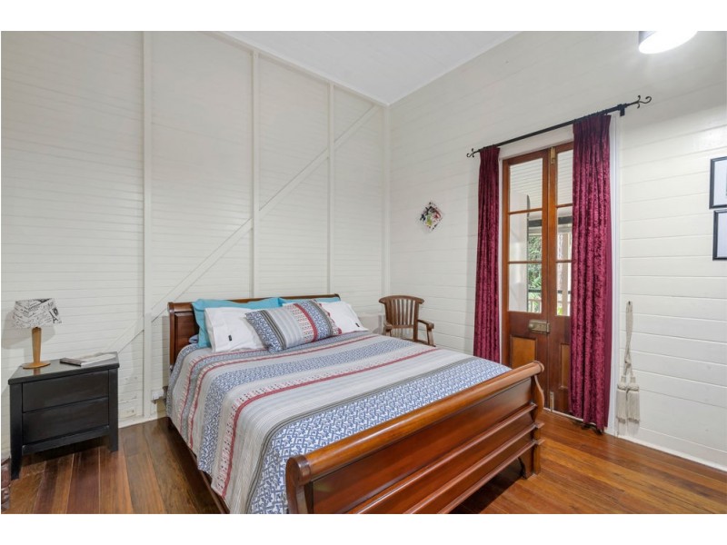 5 Benn Street, Brinsmead QLD 4870