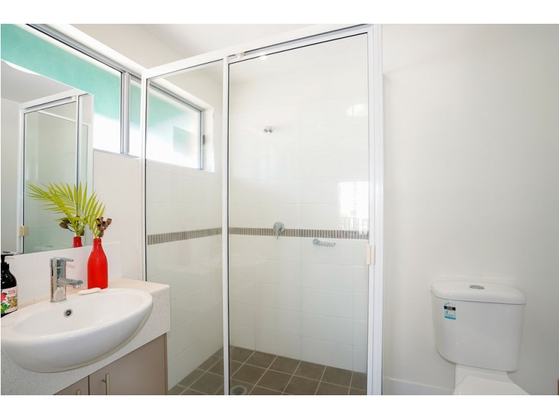 9/110-114 Collins Avenue, Edge Hill QLD 4870