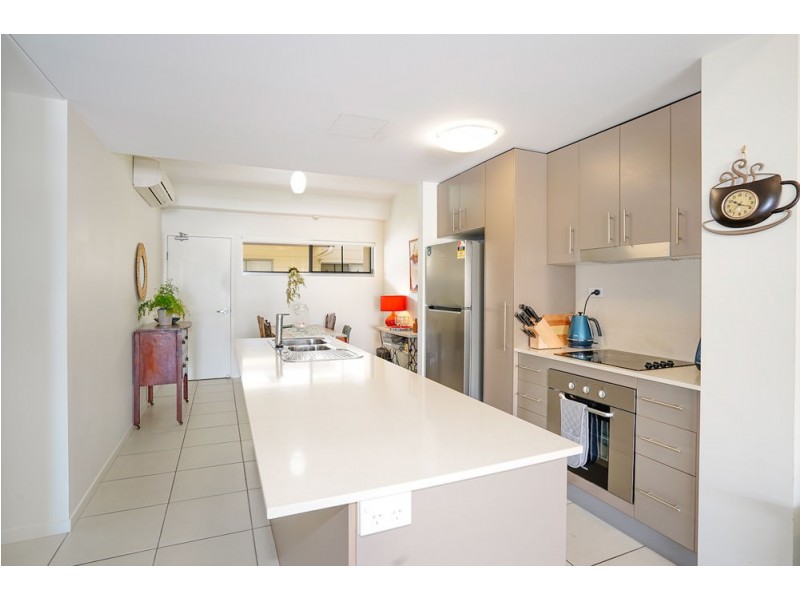 9/110-114 Collins Avenue, Edge Hill QLD 4870