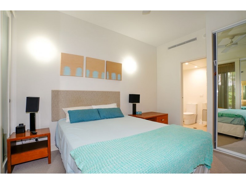 3102/2-22 Veivers Road, Palm Cove QLD 4879
