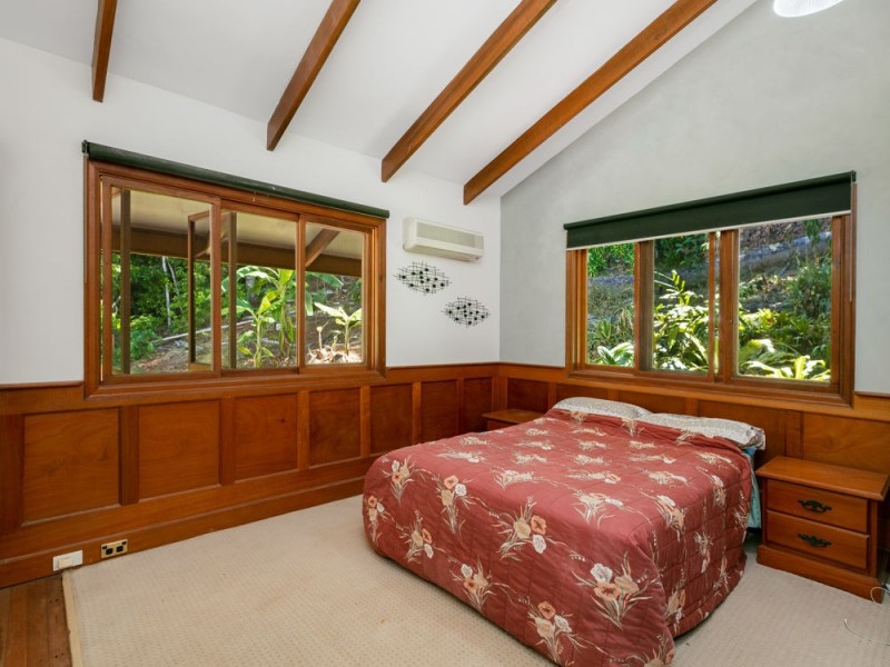 73-75 Fig Tree Drive, Caravonica QLD 4878