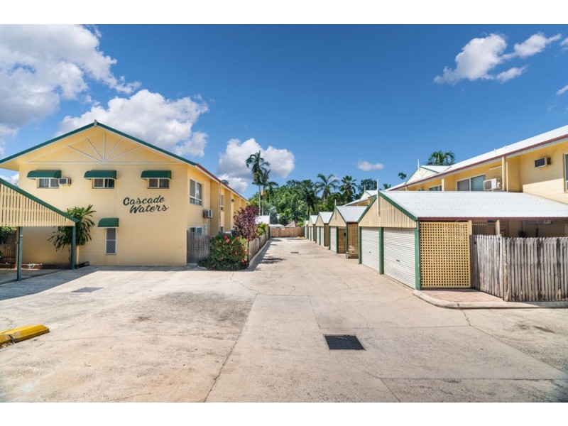 2/3-5 Tenni Street, Redlynch QLD 4870