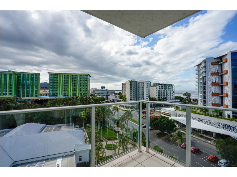 901/141 Abbott Street, Cairns City QLD 4870