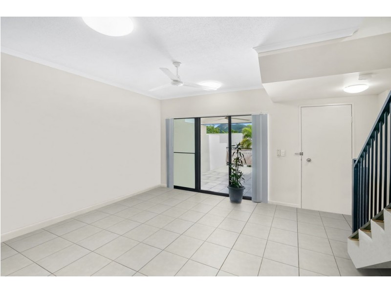 409/11-15 Charlekata Close, Freshwater QLD 4870