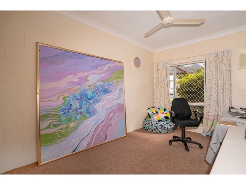 5 Caesar Street, Bentley Park QLD 4869