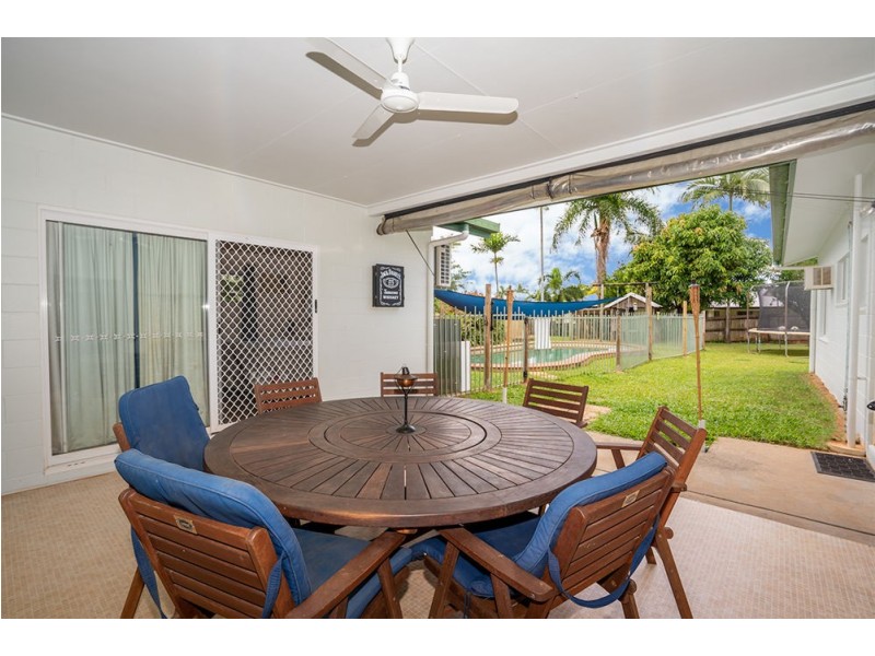 5 Caesar Street, Bentley Park QLD 4869