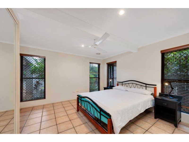 13 Friend Street, Edge Hill QLD 4870