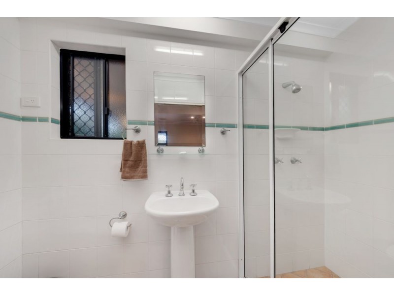 13 Friend Street, Edge Hill QLD 4870