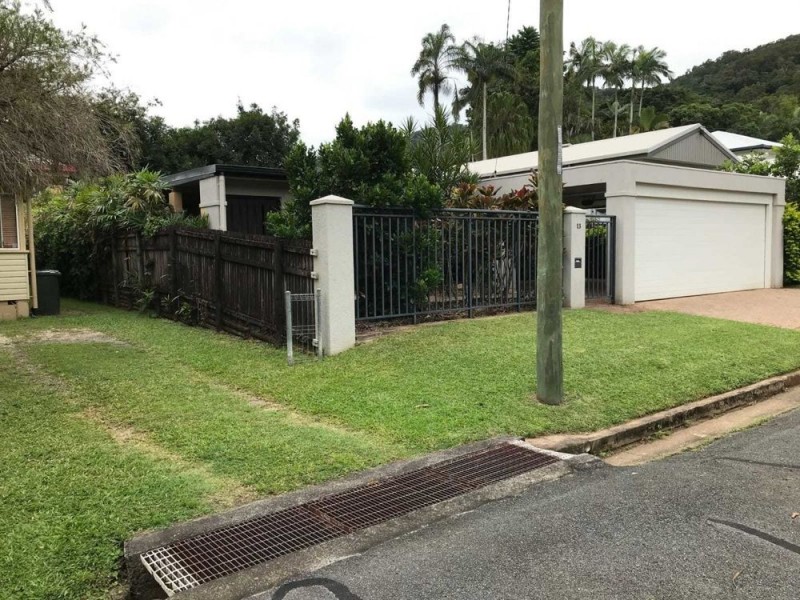 13 Friend Street, Edge Hill QLD 4870