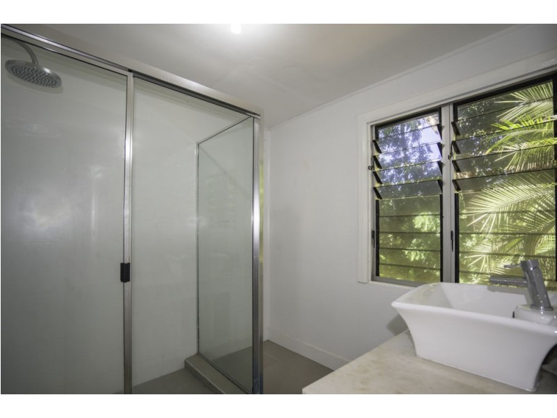 3-5 Gillies Range Road, Gordonvale QLD 4865