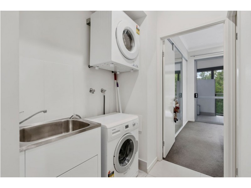 16/6-10 Wattle Street, Yorkeys Knob QLD 4878