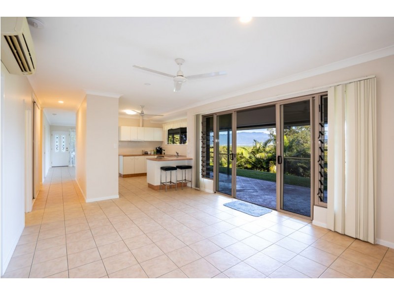 1354 Pine Creek Road, East Trinity QLD 4871