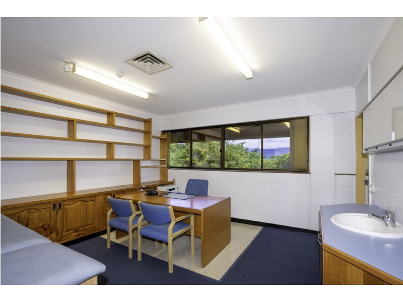 20/5 Upward Street, Cairns City QLD 4870